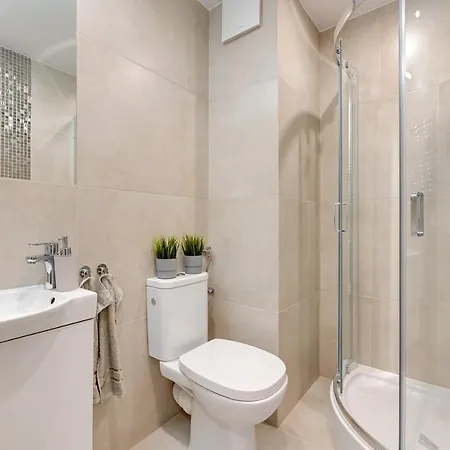 Spectrum Studio's I Appartement *